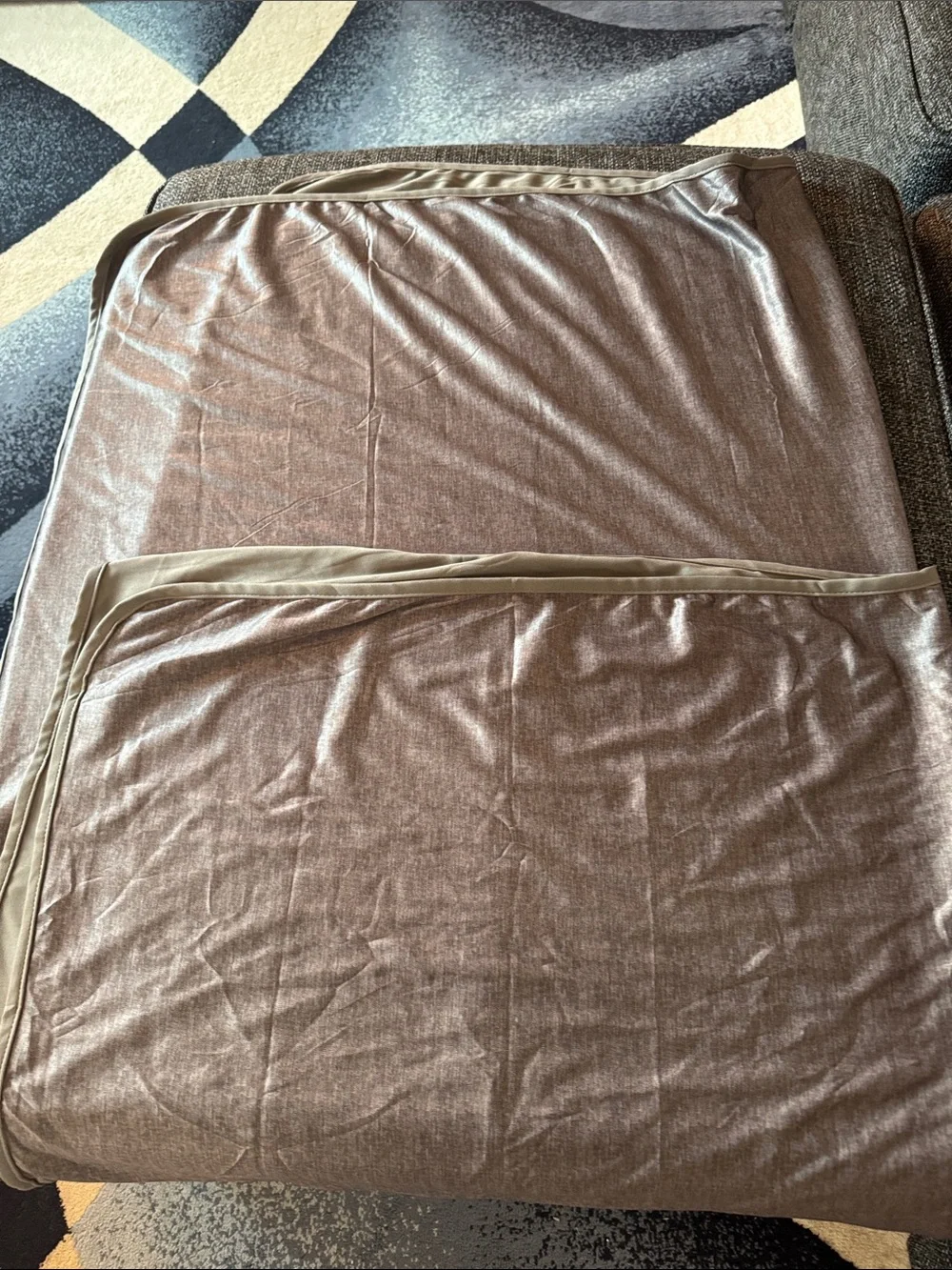 Go green twin size moisture-wicking Cooling Blanket. 2 Available